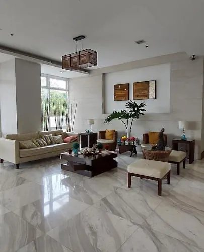 Aparthotel Cozy Fully Furnish With Viewing Deck And Alfresco 3*